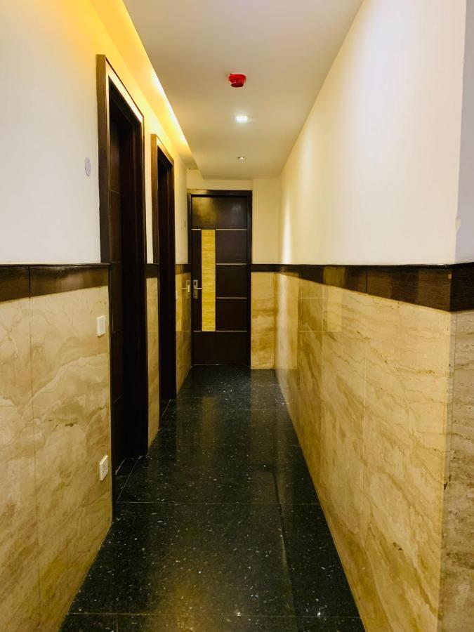 Metropolis Tourist Home Paharganj Ню Делхи Екстериор снимка