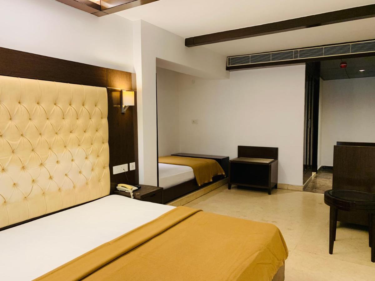 Metropolis Tourist Home Paharganj Ню Делхи Екстериор снимка