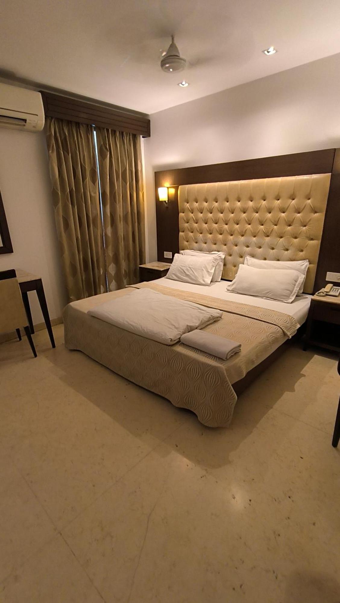 Metropolis Tourist Home Paharganj Ню Делхи Екстериор снимка