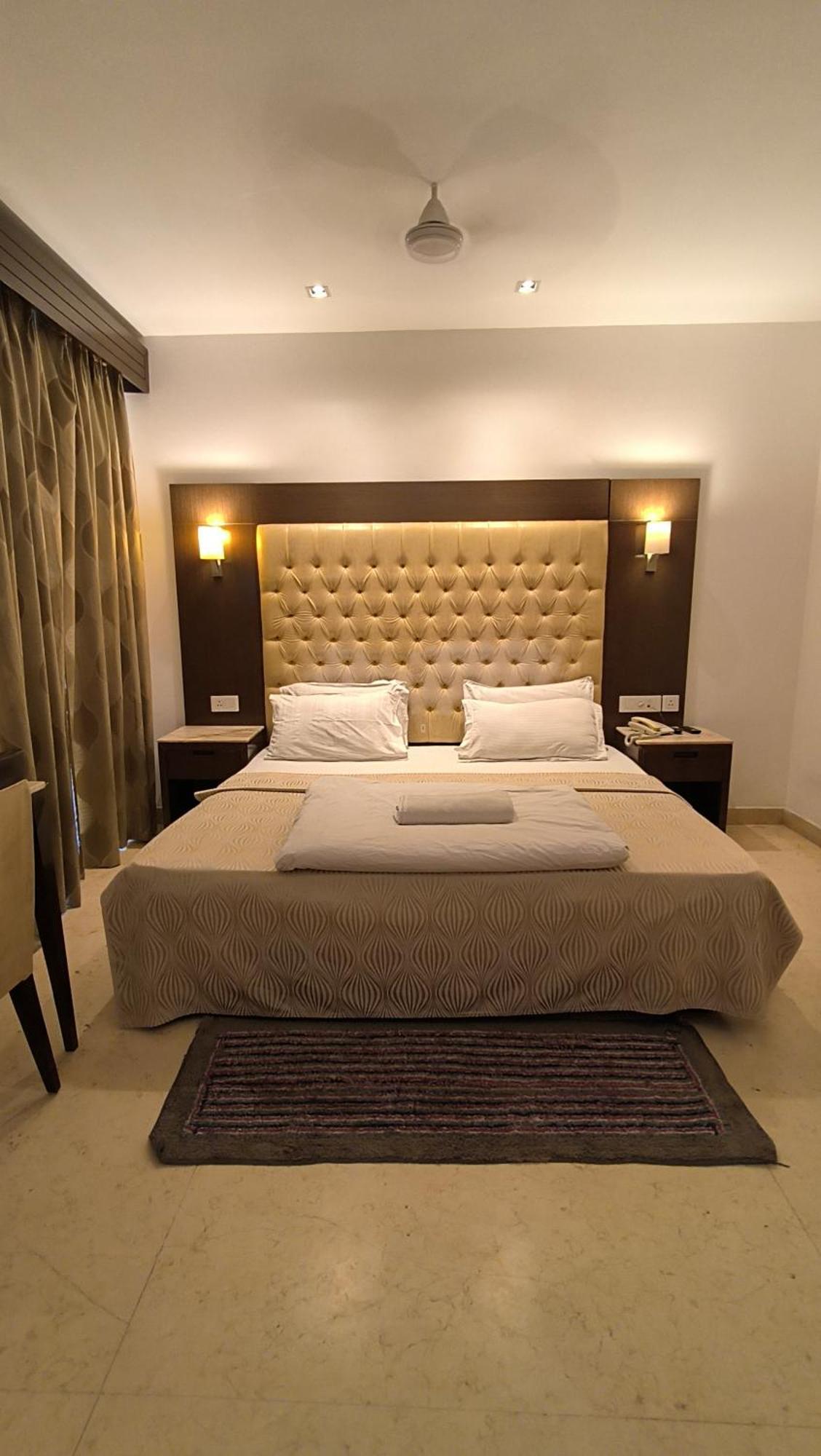 Metropolis Tourist Home Paharganj Ню Делхи Екстериор снимка